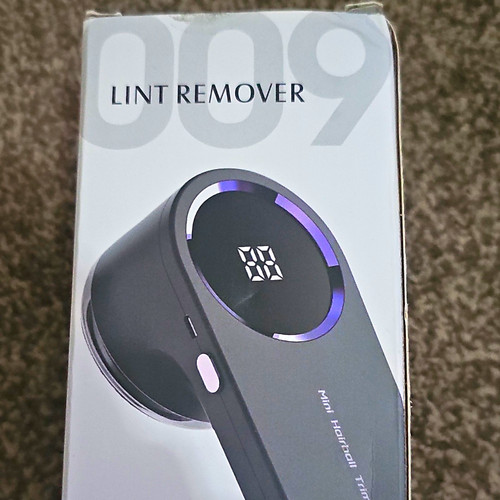Electric fabric shaver - electric,